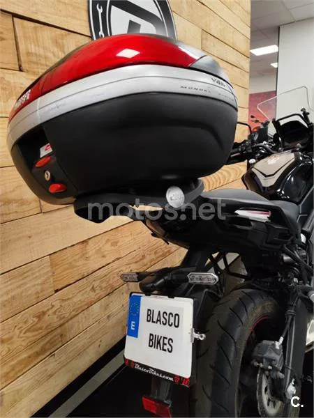 Kawasaki Versys – Vista 10