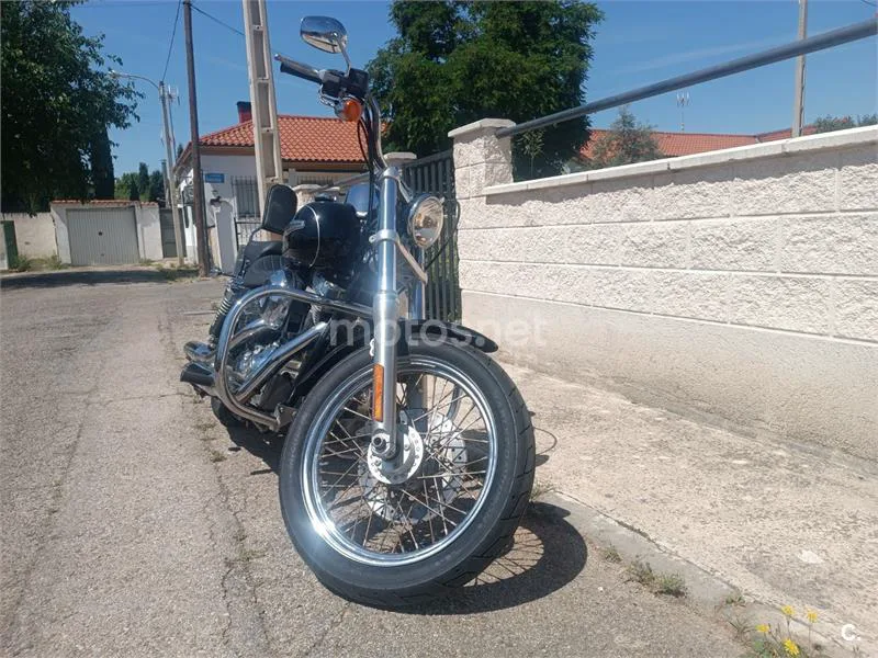 Harley-Davidson Dyna Super Glide - Vista 3