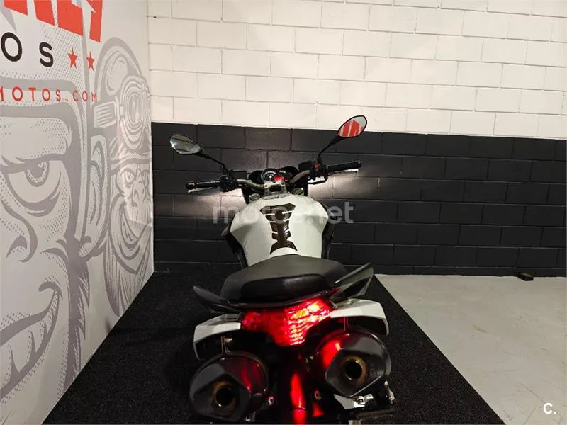 Aprilia Shiver 750 – Vista 11