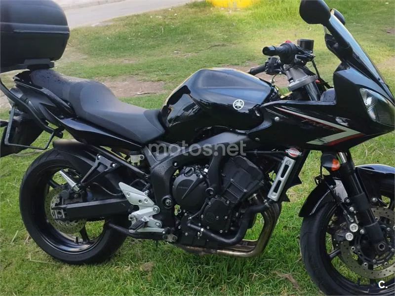 Yamaha FZ6 Fazer S2 - Vista 4