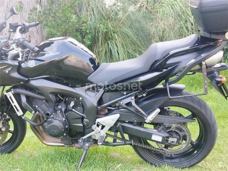 Yamaha FZ6 Fazer S2 - Vista 5