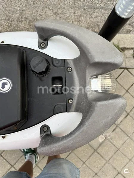 Piaggio Fly 125 – Vista 7