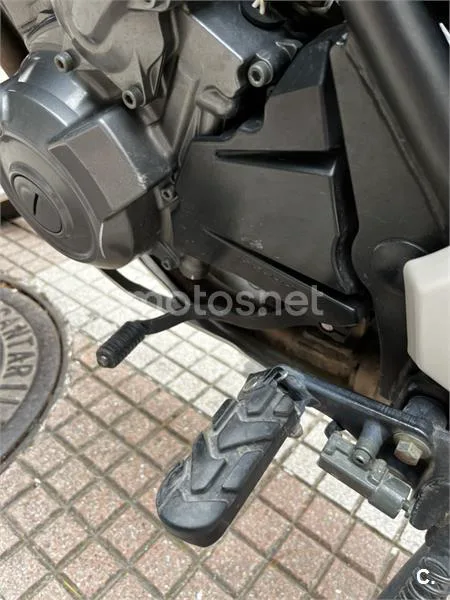 Yamaha XT 660 R – Vista 9