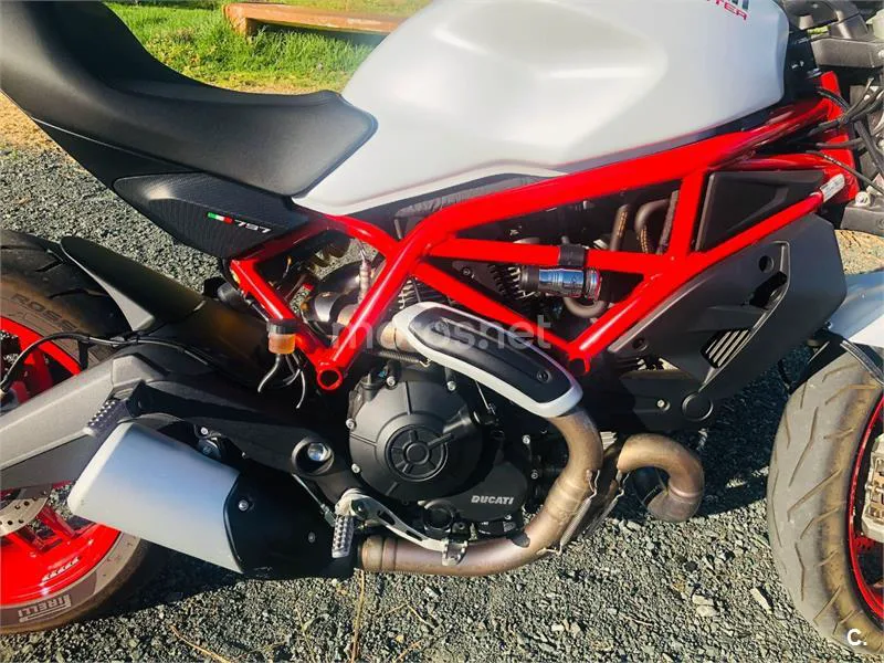 Ducati Monster 797 – Vista 5