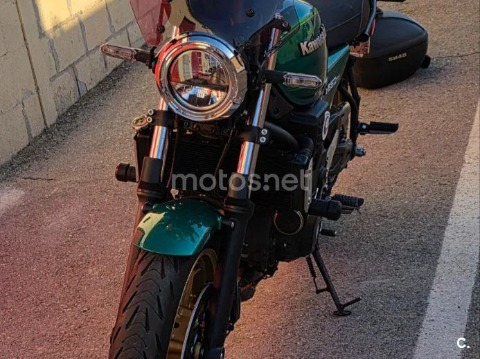 Kawasaki Z650 – Vista 12