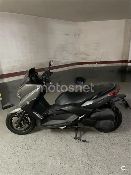 Yamaha XMAX 250 – Vista 4