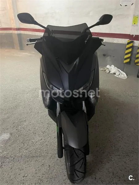 Yamaha XMAX 250 – Vista 8