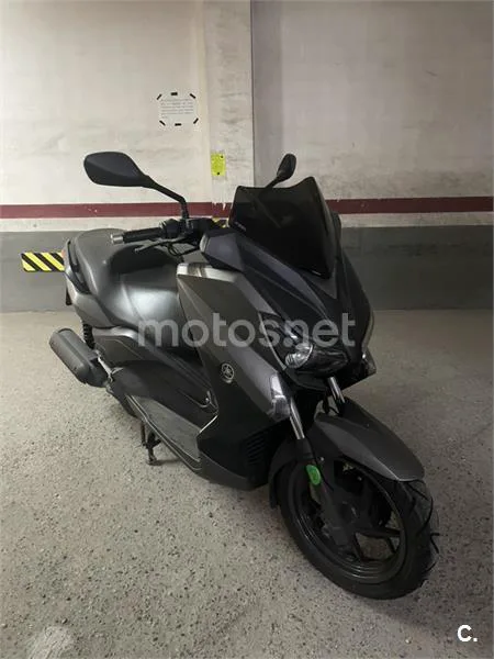 Yamaha XMAX 250 – Vista 9