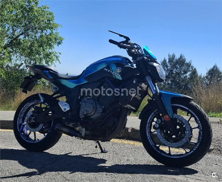 Yamaha MT-07 – Vista 6