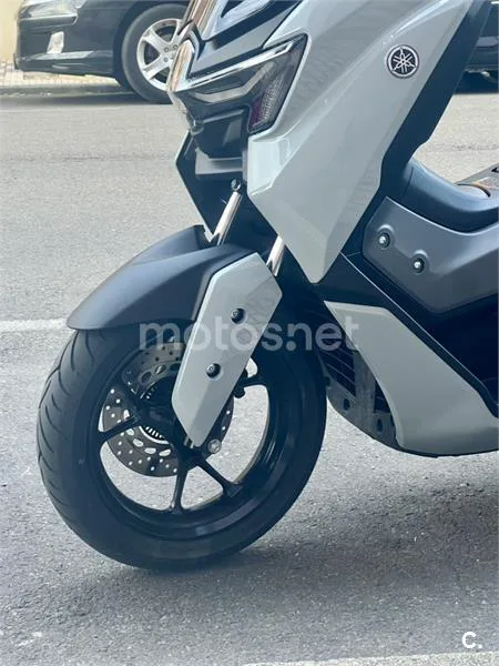 Yamaha NMAX – Vista 3