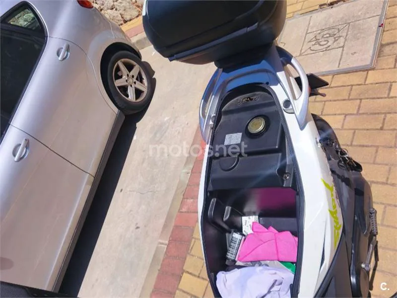 Kymco Agility City 125 – Vista 7