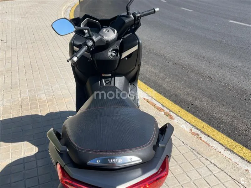 Yamaha XMAX 250 – Vista 7