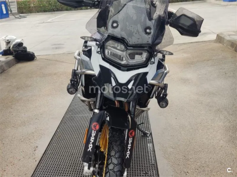 BMW F 850 – Vista 3