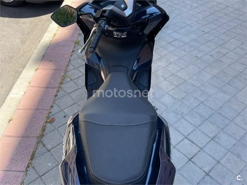 Honda PCX 125 – Vista 5