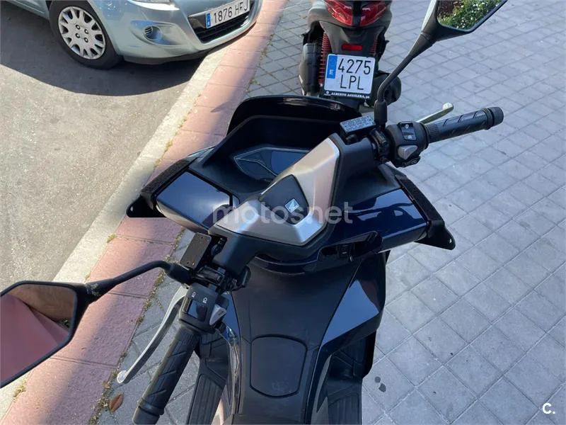 Honda PCX 125 – Vista 6