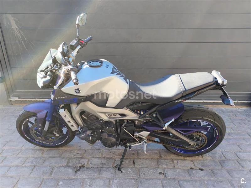 Yamaha MT-09 - Vista 3