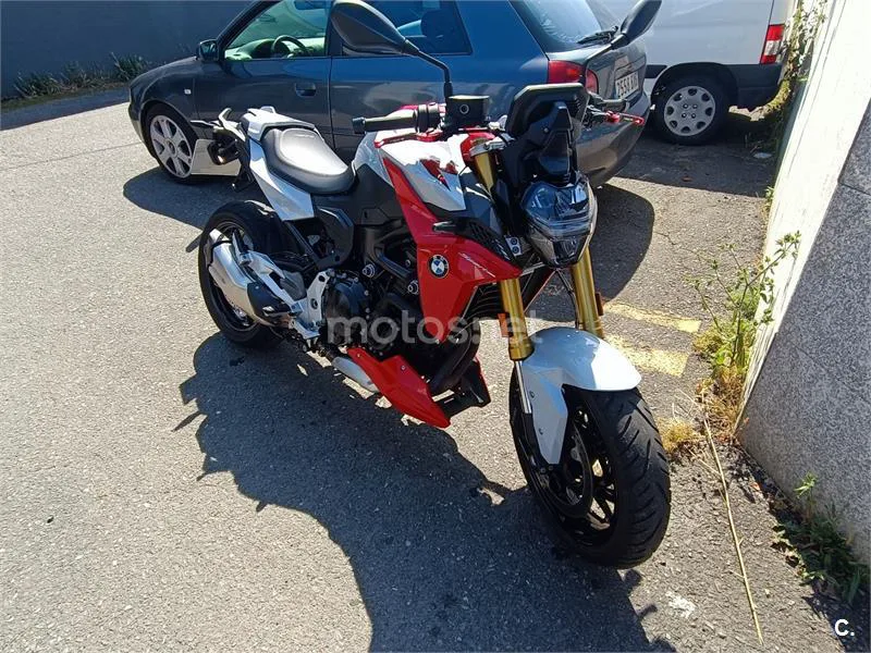 BMW F 900 R – Vista 3
