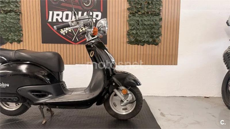 Honda Shadow 50 – Vista 3