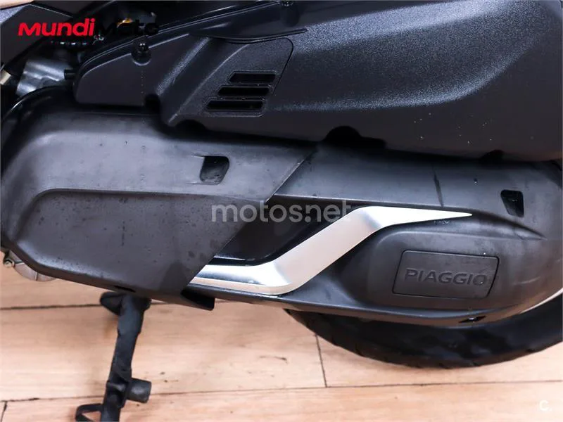 Piaggio Beverly – Vista 19