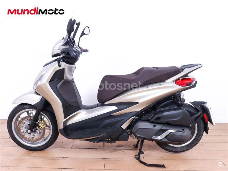 Piaggio Beverly – Vista 6