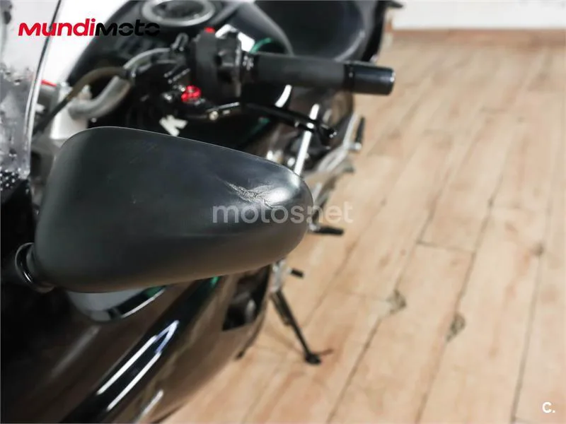 Kawasaki ER-6F – Vista 17