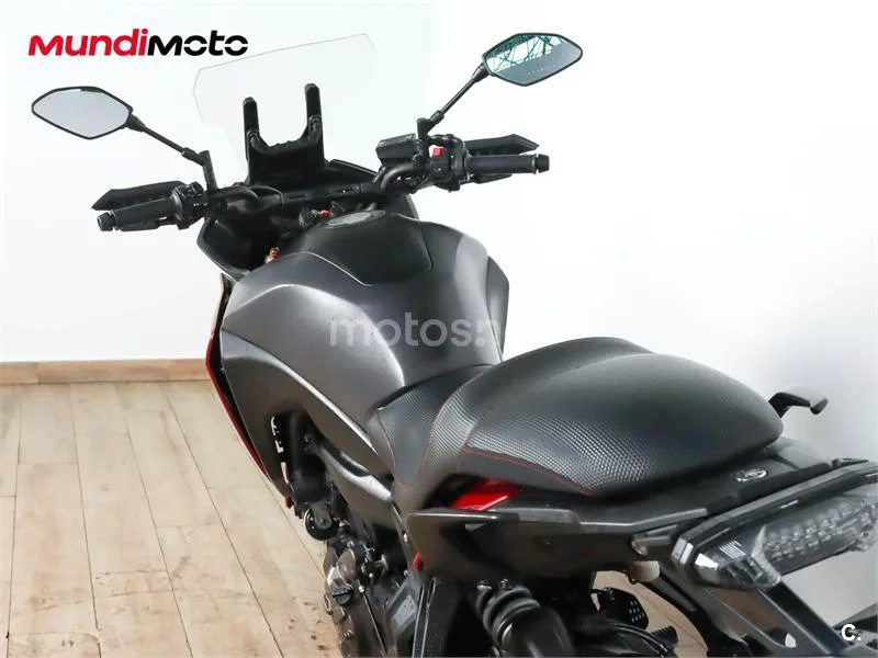 Yamaha Tracer 7 – Vista 9