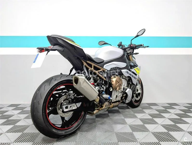 BMW S 1000 R – Vista 7
