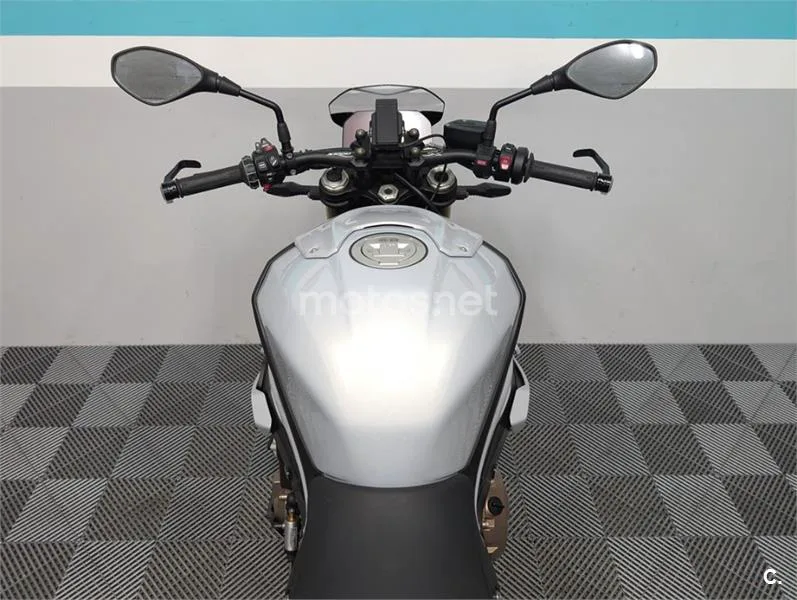 BMW S 1000 R – Vista 8