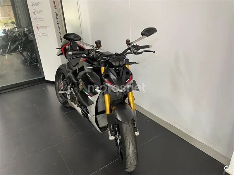 Ducati Streetfighter V4 – Vista 3
