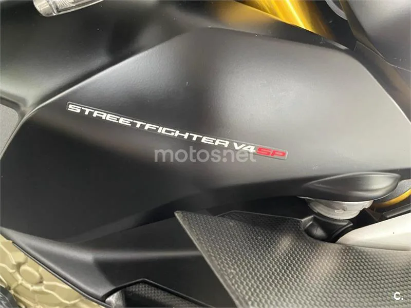 Ducati Streetfighter V4 – Vista 7