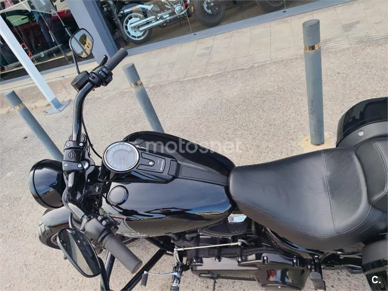 Harley-Davidson Sport Glide – Vista 7