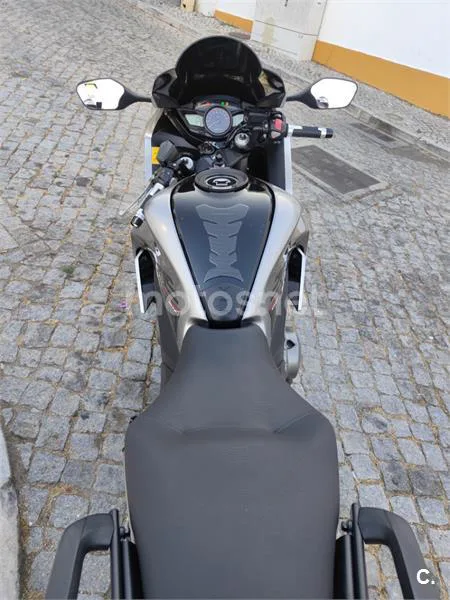 Honda VFR 1200 F – Vista 7