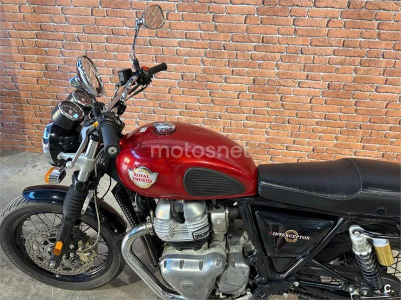 Royal Enfield Interceptor 650 – Vista 14