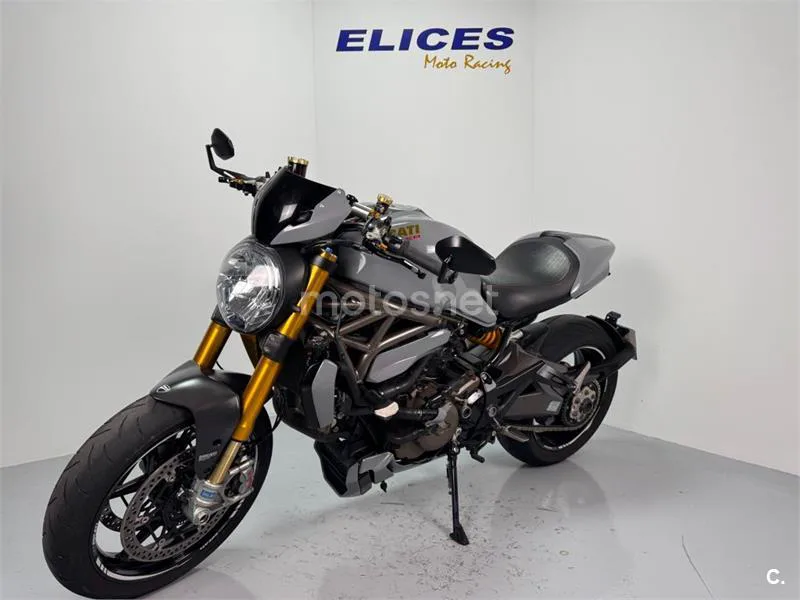 Ducati Monster 1200 S – Vista 15
