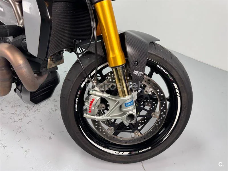 Ducati Monster 1200 S – Vista 4