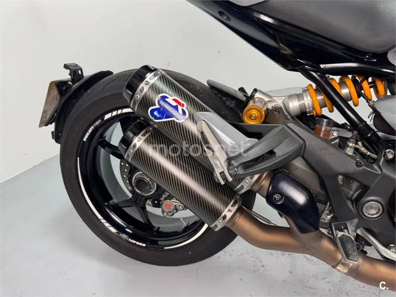 Ducati Monster 1200 S – Vista 7
