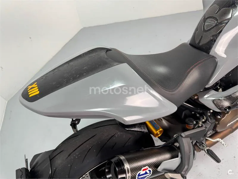 Ducati Monster 1200 S – Vista 9