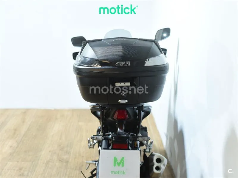Honda CB 500 F – Vista 6