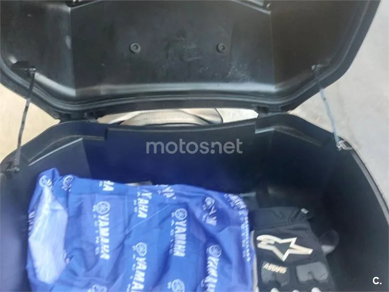 Yamaha MT-07 – Vista 7