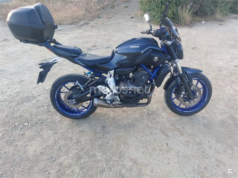 Yamaha MT-07 – Vista 9