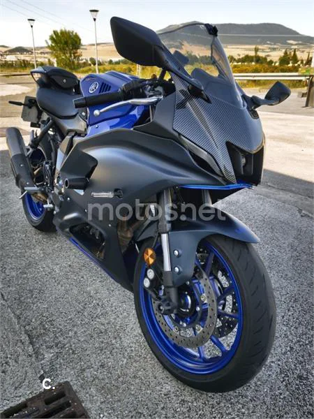 Yamaha R7 – Vista 5