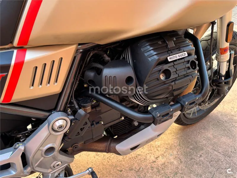 Moto Guzzi V85 TT – Vista 6