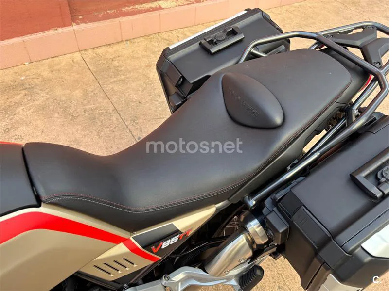 Moto Guzzi V85 TT – Vista 8