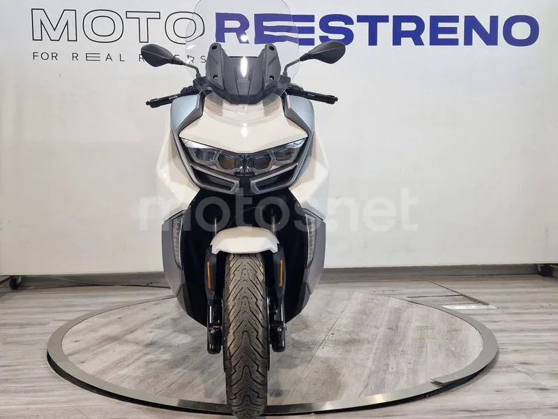 BMW C 400 GT – Vista 4