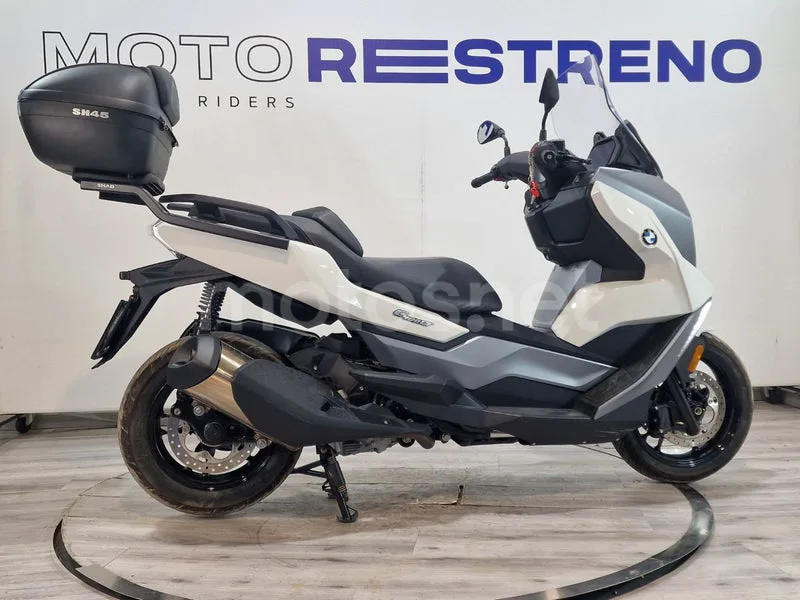 BMW C 400 GT – Vista 7