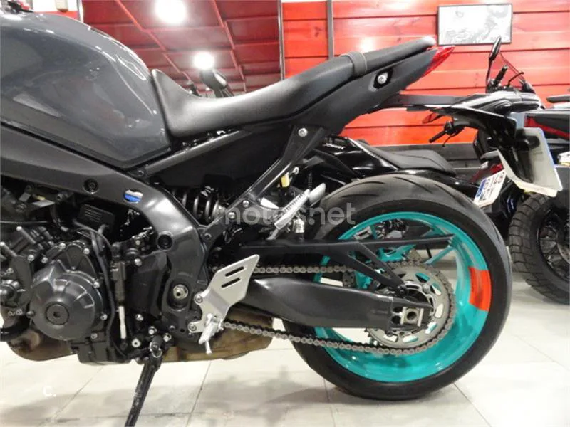 Yamaha MT-09 – Vista 6