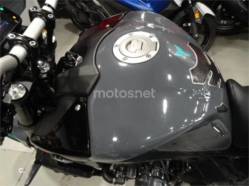 Yamaha MT-09 – Vista 10
