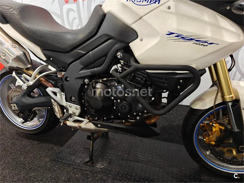 Triumph Tiger 1050 – Vista 13