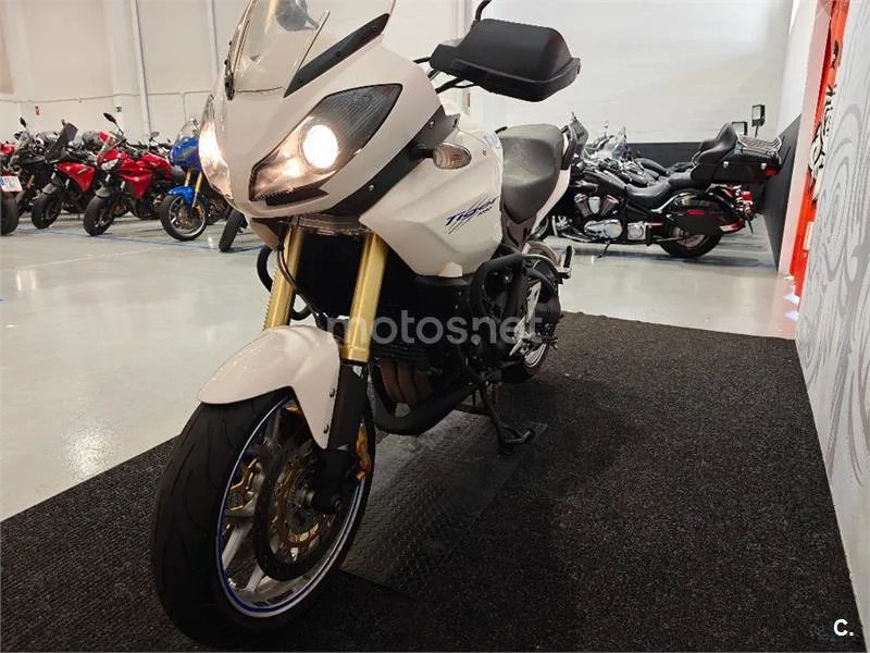Triumph Tiger 1050 – Vista 6