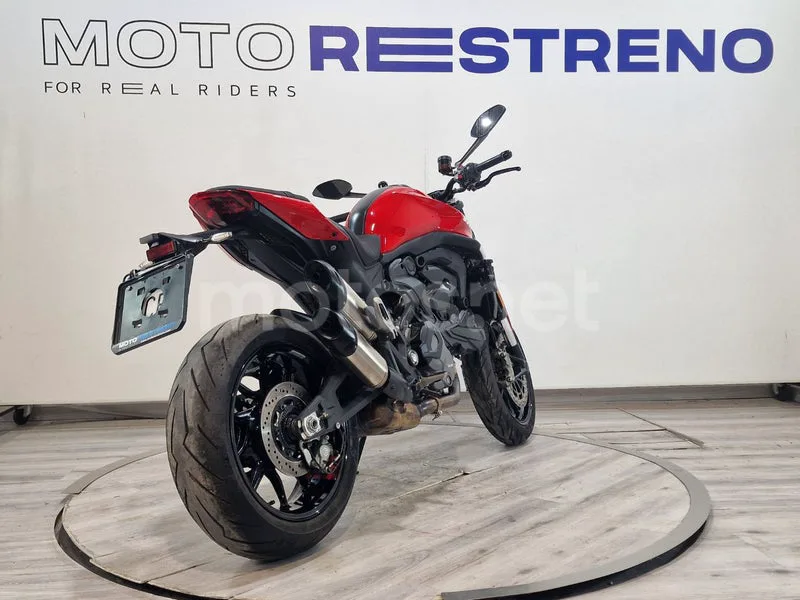 Ducati Monster – Vista 7